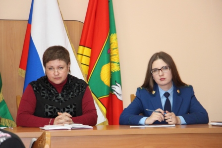 Состоялось заседание Комиссии по делам несовершеннолетних и защите их прав