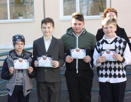 В пятой школе отметили лучших