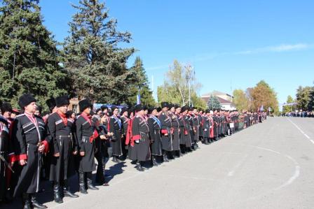 Казачий генерал Николай Долуда вручил награды тбилисским казакам