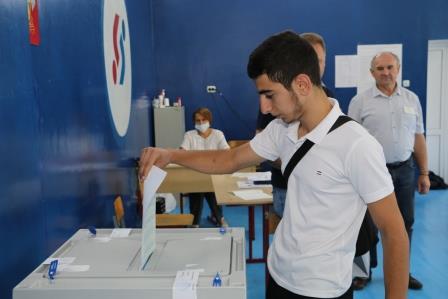 Молодежь района активно участвует в голосовании