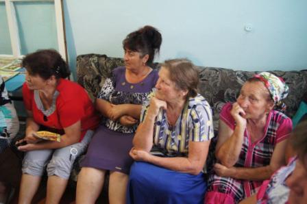 Сход граждан в х. Екатеринославском