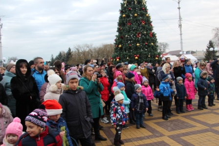В Тбилисском районе прошли новогодние гуляния