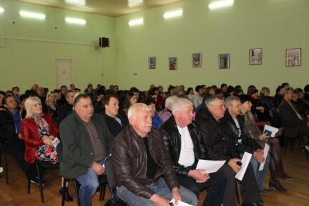 Евгений Ильин принял участие в сессии Совета Ванновского поселения