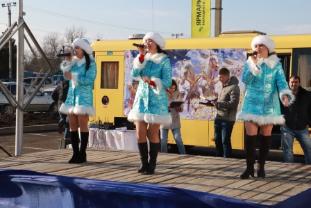 В Тбилисской прошло шоу Дедов Морозов и Снегурочек