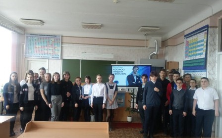 В тбилисских школах проходят космические уроки