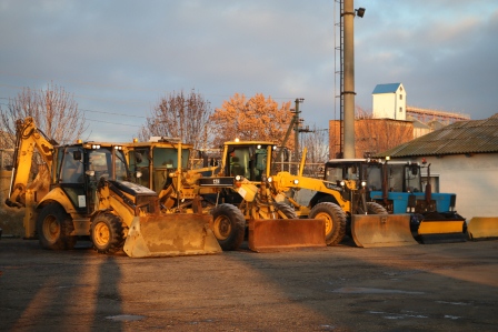 Очищать дороги района от снега и гололеда будут 56 единиц техники