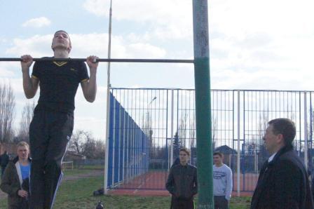 Тбилисские школьники приняли участие в сдаче норм ГТО