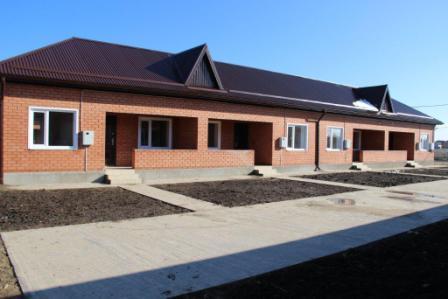 В Тбилисском районе 20 семей получили ключи от новых квартир