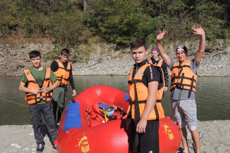 Тбилисская молодежь приняла участие в фестивале водных видов спорта