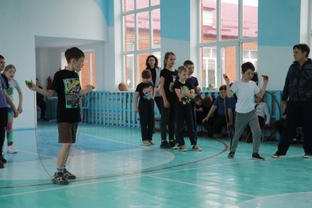 «Космическая викторина» прошла в десятой школе