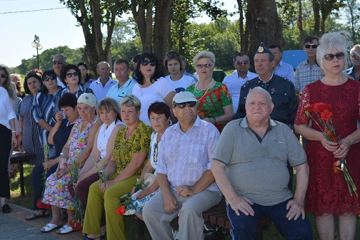 В Тбилисском районе открыли памятник погибшим сотрудникам милиции