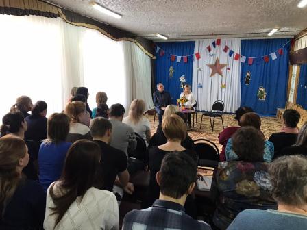 В детских садах Тбилисского района родители и депутаты обсуждают меры по реализации Послания Президента России