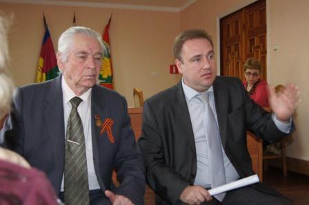 Исполняющий обязанности главы Тбилисского района провел встречу с ветеранским активом 