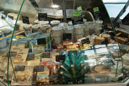 Тбилисская продукция участвует в Московской выставке