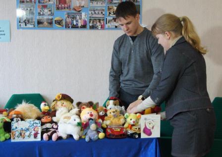 Подарки детям Донбаса