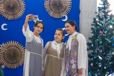 350 участников собрал Тбилисский фестиваль «Рождественская звезда»