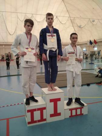 Спортсмены клуба «Ника» привезли 29 медалей из Кореновска