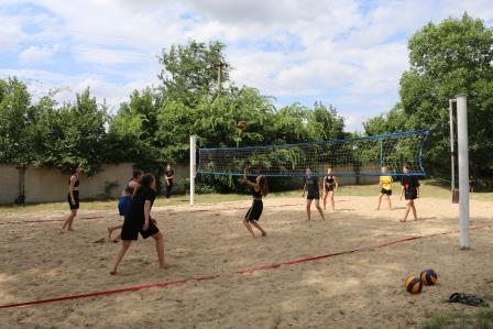 Глава района Евгений Ильин встретился со спортсменами в «Ласточке»