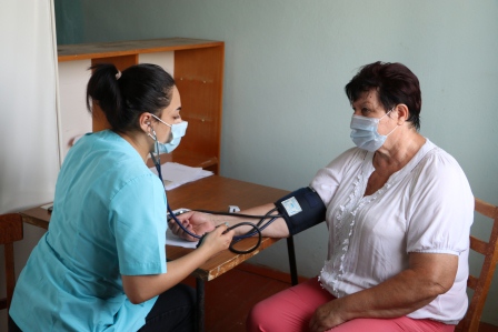 В Тбилисском районе привились 6,5 тысяч человек