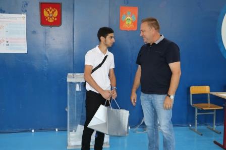 Молодежь района активно участвует в голосовании