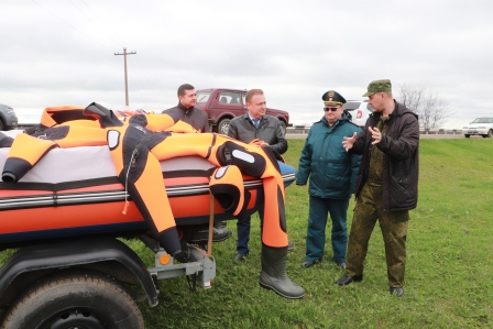 Учение по ликвидации ЧС проходит в районе