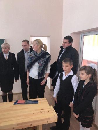 Начальную школу села Ванновского посетил вице – губернатор Краснодарского края