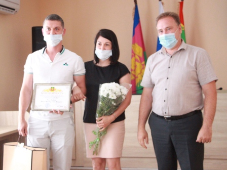 День семьи, любви и верности отмечают в Тбилисском районе