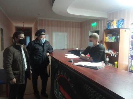 В Тбилисском районе продолжаются контрольные мероприятия за соблюдением ограничительных мер COVID-19