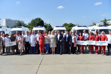 Тбилисская ЦРБ получила новый автомобиль скорой помощи