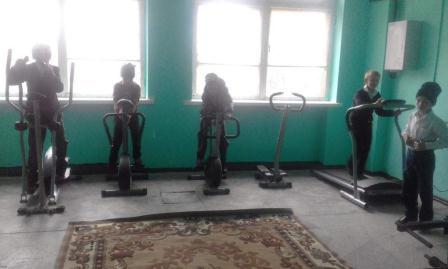 «ДоРеМиФаСоль–ка» из Ловлинской готовятся к выступлению