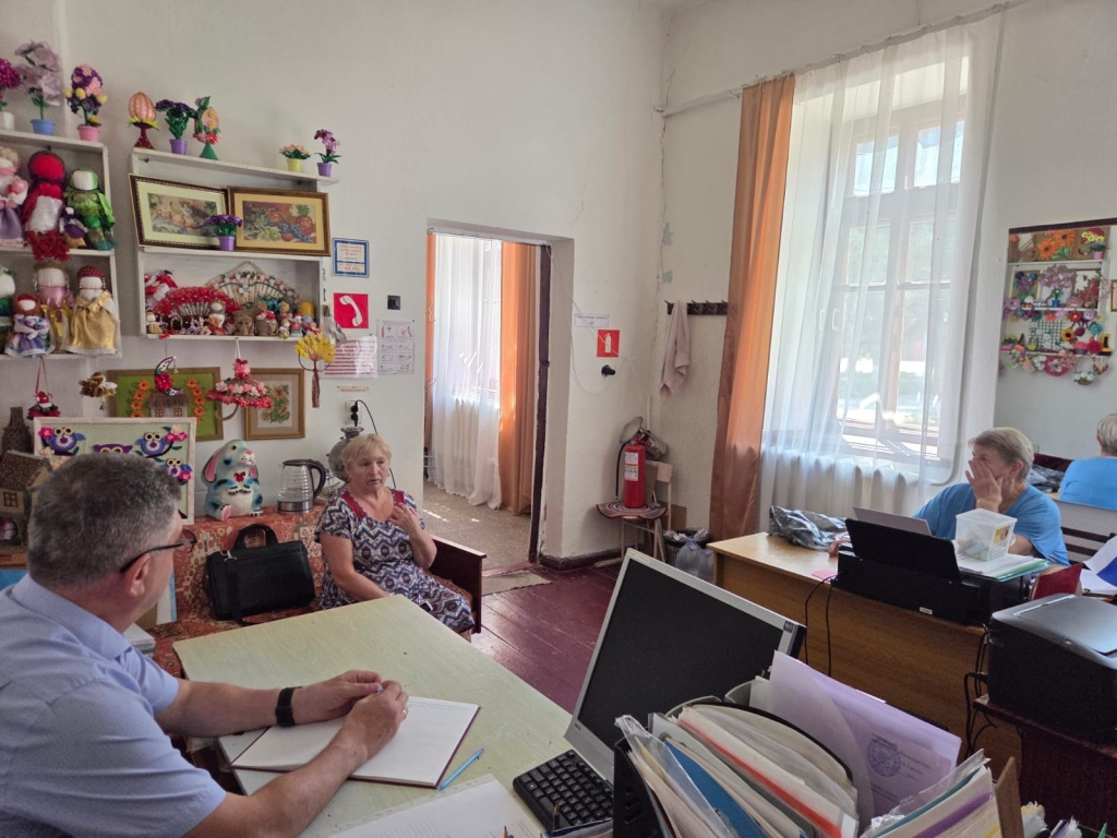 Состоялся прием граждан депутатами