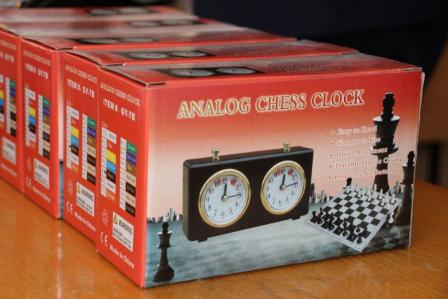 Ученики второй школы станицы Тбилисской получили наборы для игры в шахматы