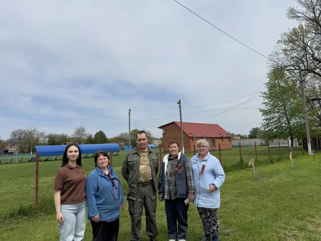 «Живая память: аллея в честь героев»
