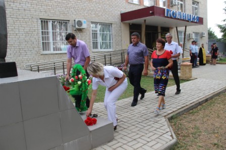 В Тбилисском районе почтили память сотрудников Отдела МВД, погибших при выполнении служебного долга