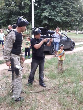 В парке им. Семыкина прошли межклубные соревнования по легкой атлетике и пейнтболу