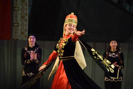 В Краснодаре прошел фестиваль «Венок дружбы народов Кубани»