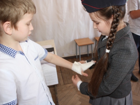 «Мисс ГИБДД» выбрали в пятой школе