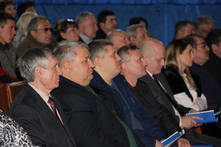 Евгений Ильин провел расширенное планерное совещание