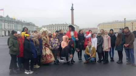 Тбилисские школьники отправились в Санкт-Петербург