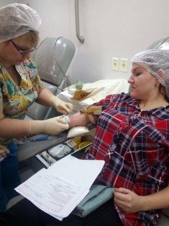 В рамках донорской акции тбилисцы сдали 25 литров крови