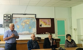 Школьники хутора Северин встретились с тружениками тыла