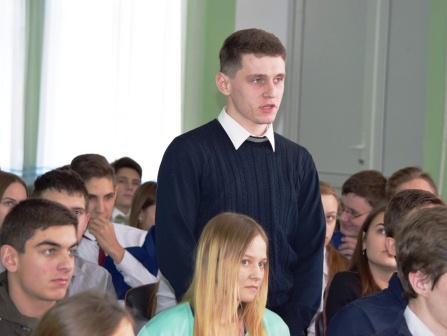 Учащиеся седьмой школы встретились с ветеранами боевых действий в Афганистане