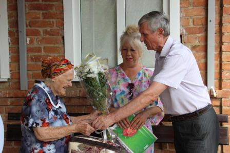Ветерану Великой Отечественной войны из станицы Тбилисской исполнилось 95 лет