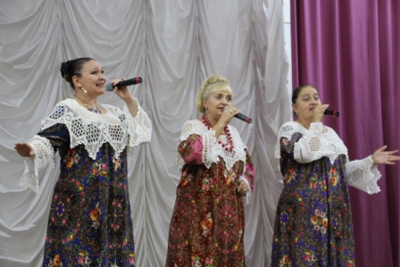 Автомобилистов Тбилисского района поздравили с праздником