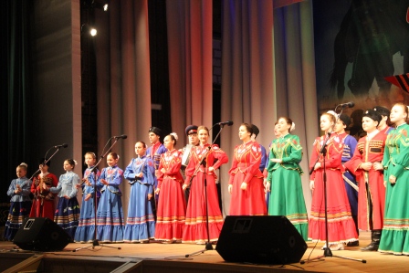 В Тбилисском районе школьников наградили экскурсионными поездками в Волгоград и Новороссийск