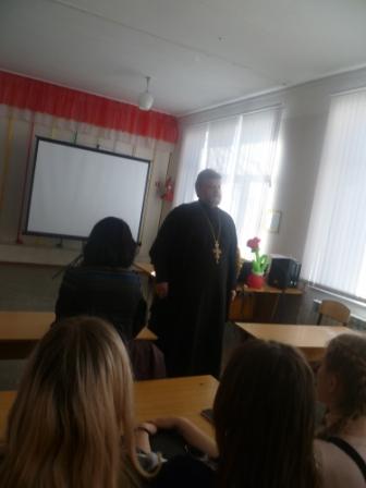 В Тбилисском районе продолжает свою работу мобильно-консультативный пункт «Твой выбор»