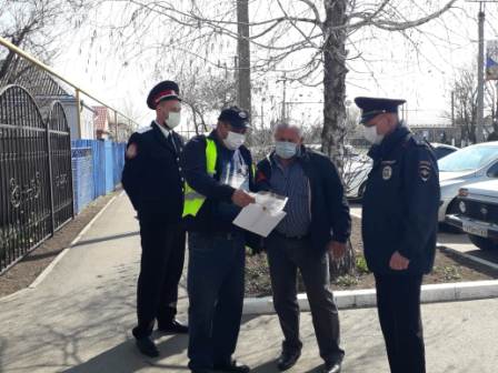 Работа мобильных отрядов самоконтроля продолжается и в выходные дни