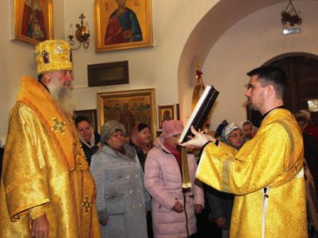В храме Андрея Первозванного литургию провел Преосвященнейший Стефан, епископ Тихорецкий и Кореновский 
