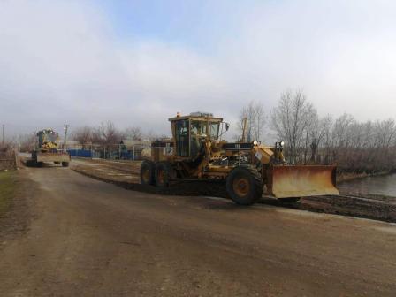 В Тбилисском районе прогейдировали полотна дамб