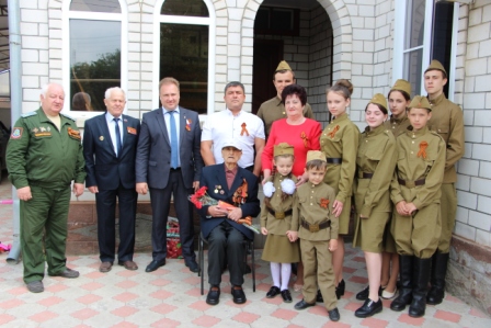 В Тбилисском районе поздравили участников войны